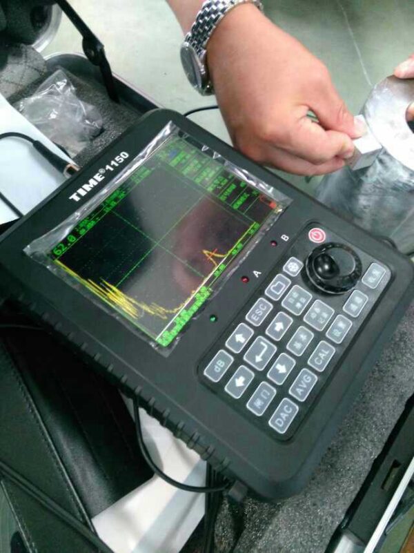 Detector de defectos ultrasónico digital Tiempo®1150 - Imagen 2